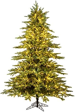 Vickerman 4,5 'Kamas Fraser Fir Fir Artificial Christmas Tree com 750 Luzes LED de LED de baixa tensão branca de baixa