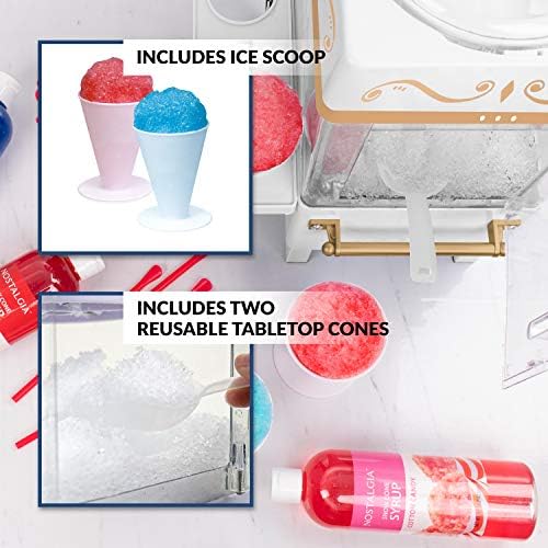 Nostalgia SCM525WH A fabricante de cones de neve vintage da bancada faz 20 guloseimas geladas, inclui 2 xícaras de plástico reutilizáveis ​​e bolas de gelo - gelo branco, 8 oz