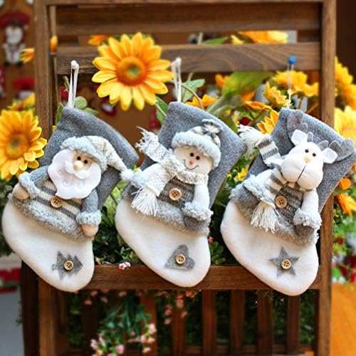 Aboofan 3pcs Meia de Natal Banta Papai Noel Paping Snow Boneca de neve pendente Creative Creative Christmas Tree Holding Decors de desenho animado Bolsa de embrulho Santos