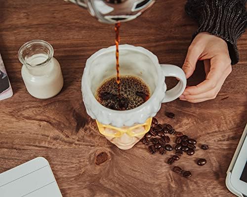 As garotas douradas Sophia Petrillo esculpiu caneca de cerâmica | Copa de café grande sem BPA para café expresso, cafeína, bebidas, itens domésticos e de cozinha | Presentes e colecionáveis ​​fofos | Detém 20 onças