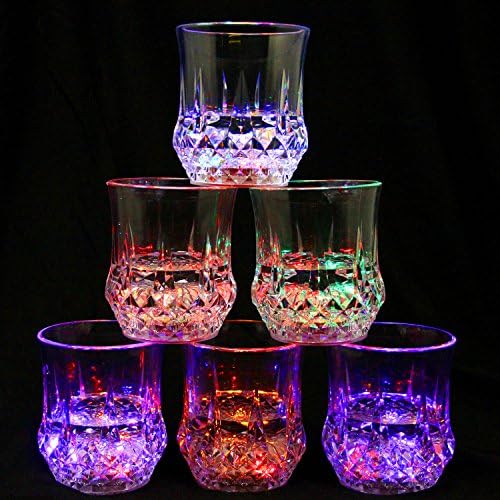 Tumblers de LED multicoloridos ativados líquidos ~ Diversão Light Up Drinkings - 6 oz