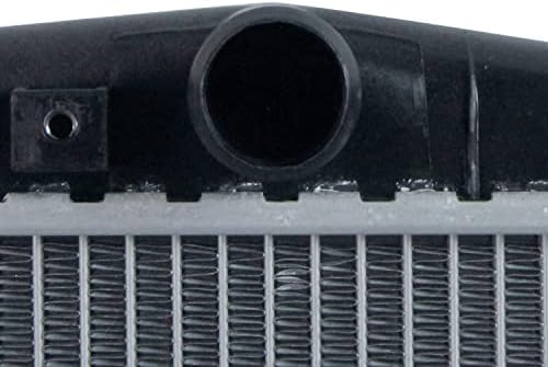 TYC 2788 Radiator Compatível com 2004-2008 Suzuki Forenza