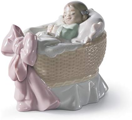 Lladró uma nova fatueta de tesouro. Figura de bebê porcelana.