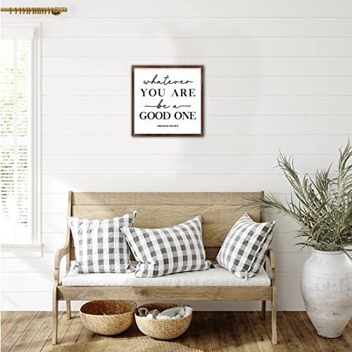 Verso da Bíblia emoldurou placa de parede de madeira positiva dizendo cristão dizendo o que você é bom ser um bom signo de madeira