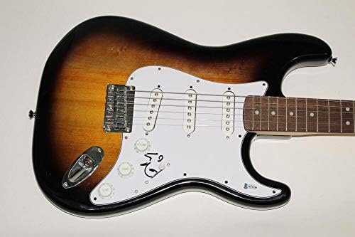 Lin Manuel Miranda assinou o Autograph Fender Electric Guitar - In The Heights Bas