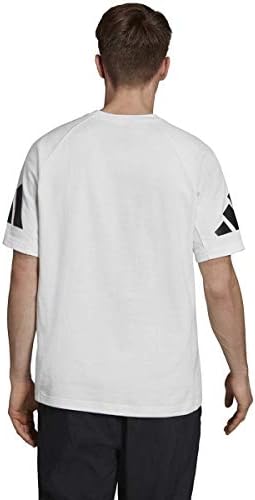 A adidas masculina a camiseta pesada dos homens