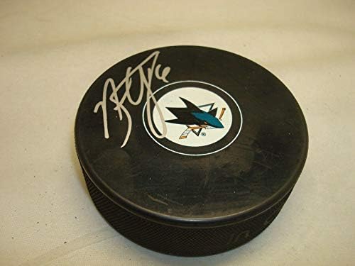 Nick Spaling assinou San Jose Sharks Hockey Puck autografado 1a - Pucks autografados da NHL