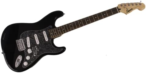 Vince Neil assinou autógrafo em tamanho grande Black Fender Stratocaster GUITAR ELECTRIC W/ James Spence JSA Autenticação