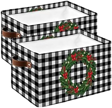 Holly da fazenda de Natal com cestas de armazenamento de grinaldas de baga para prateleiras, caixas de armazenamento dobráveis