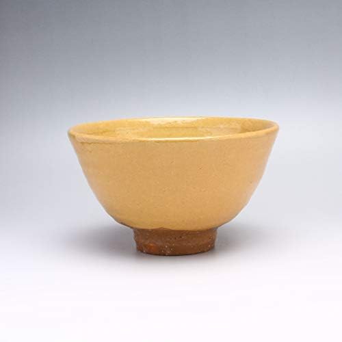 Biwa loquat color hagi ware matcha teabowl feito por yasushi okada. Cerâmica japonesa.