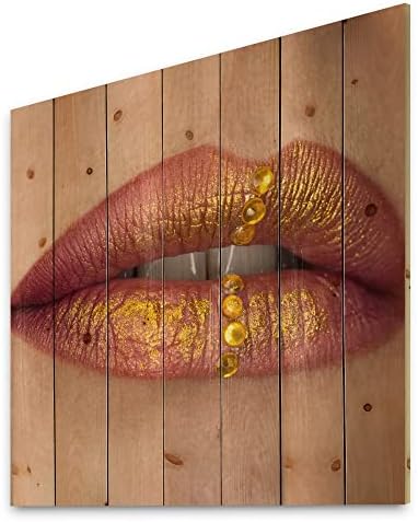 Designq Lábios femininos close-up com batom vermelho, pintura dourada de tinta moderna e contemporânea decoração de parede