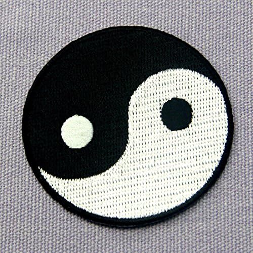 Yin yang chinês taoísmo símbolo de crachá bordado em costura no patch